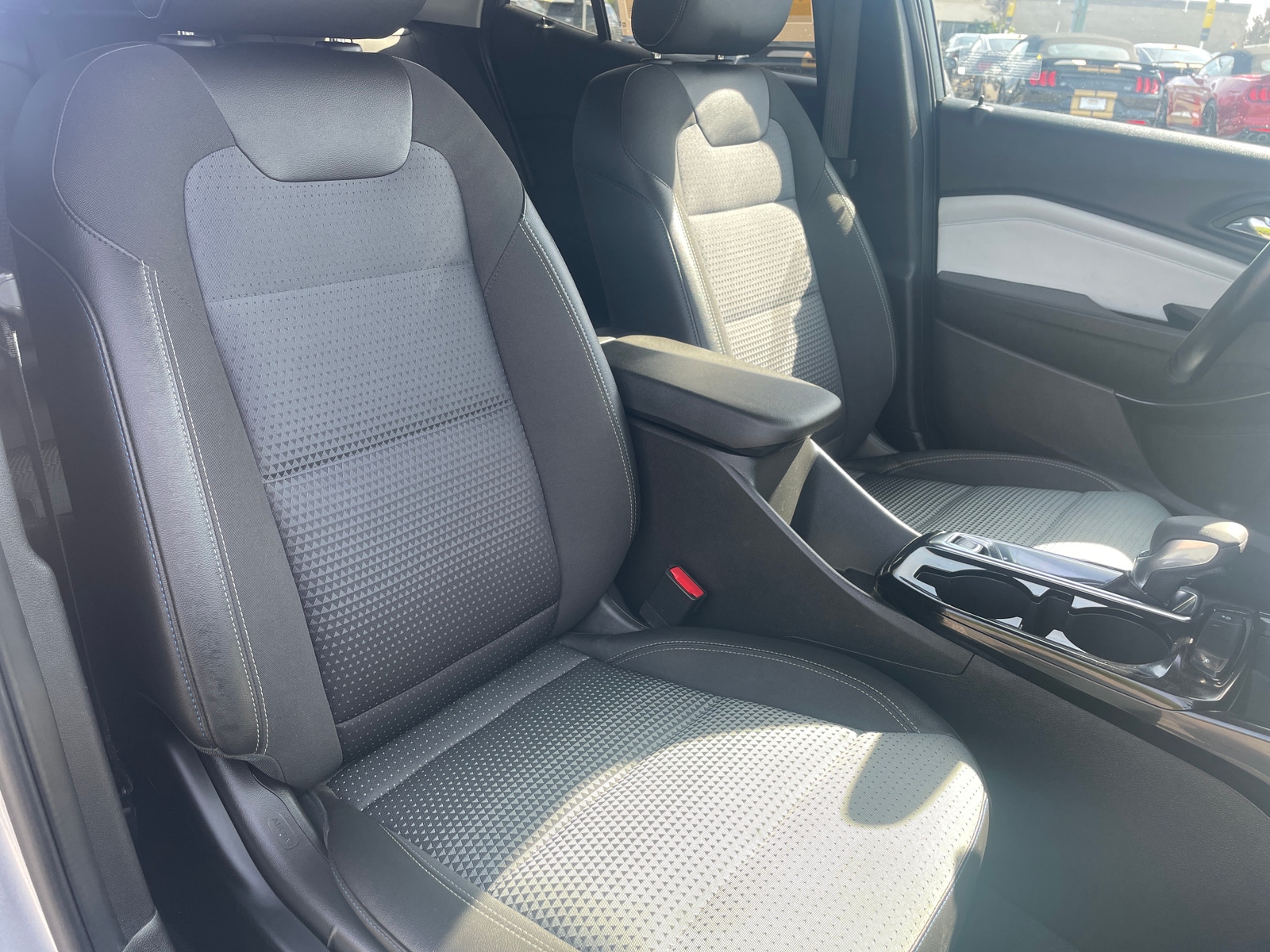 Thumbnail: 2025 Chevrolet Trax - 2