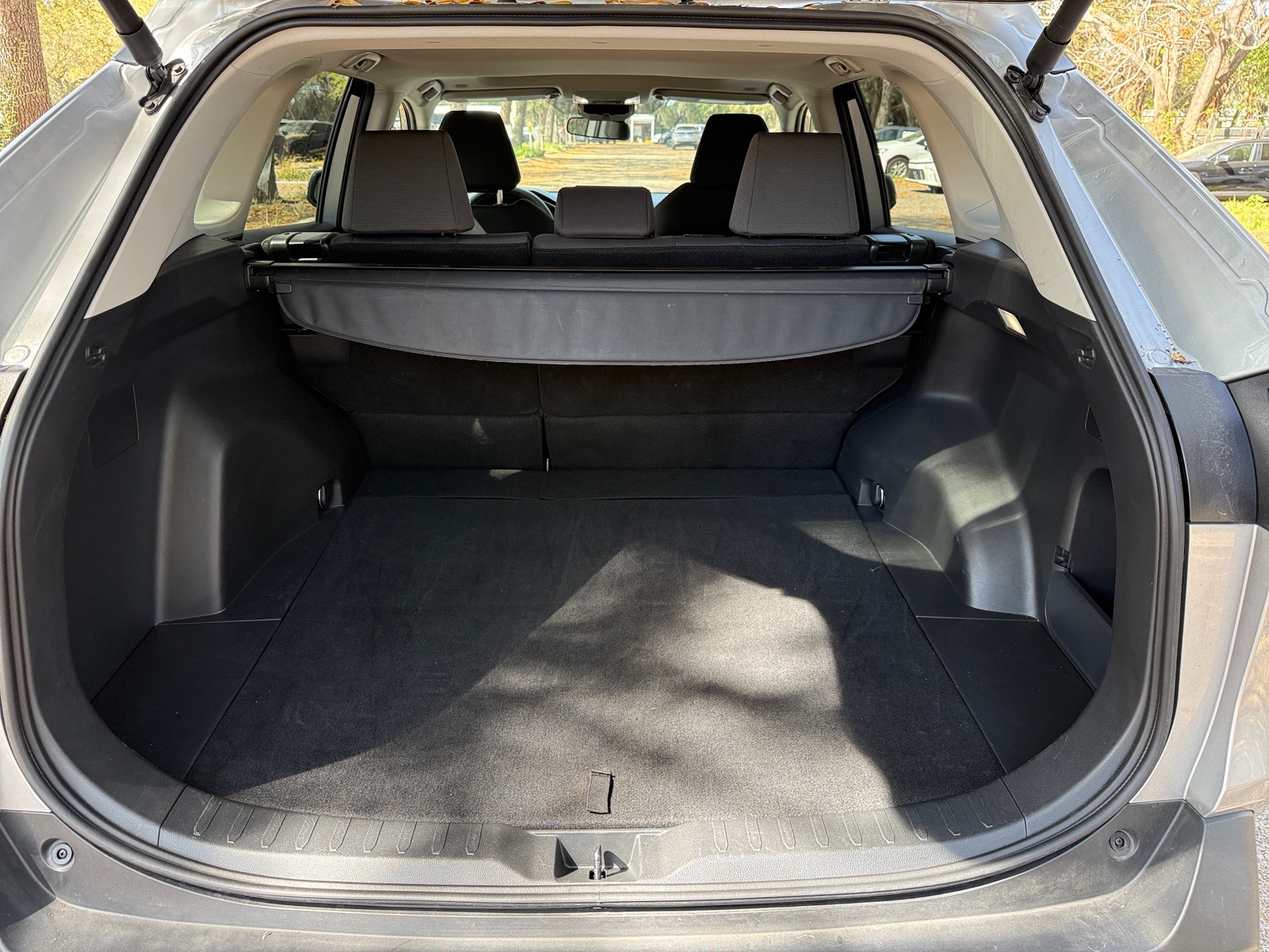 Thumbnail: 2025 Toyota RAV4 - 4