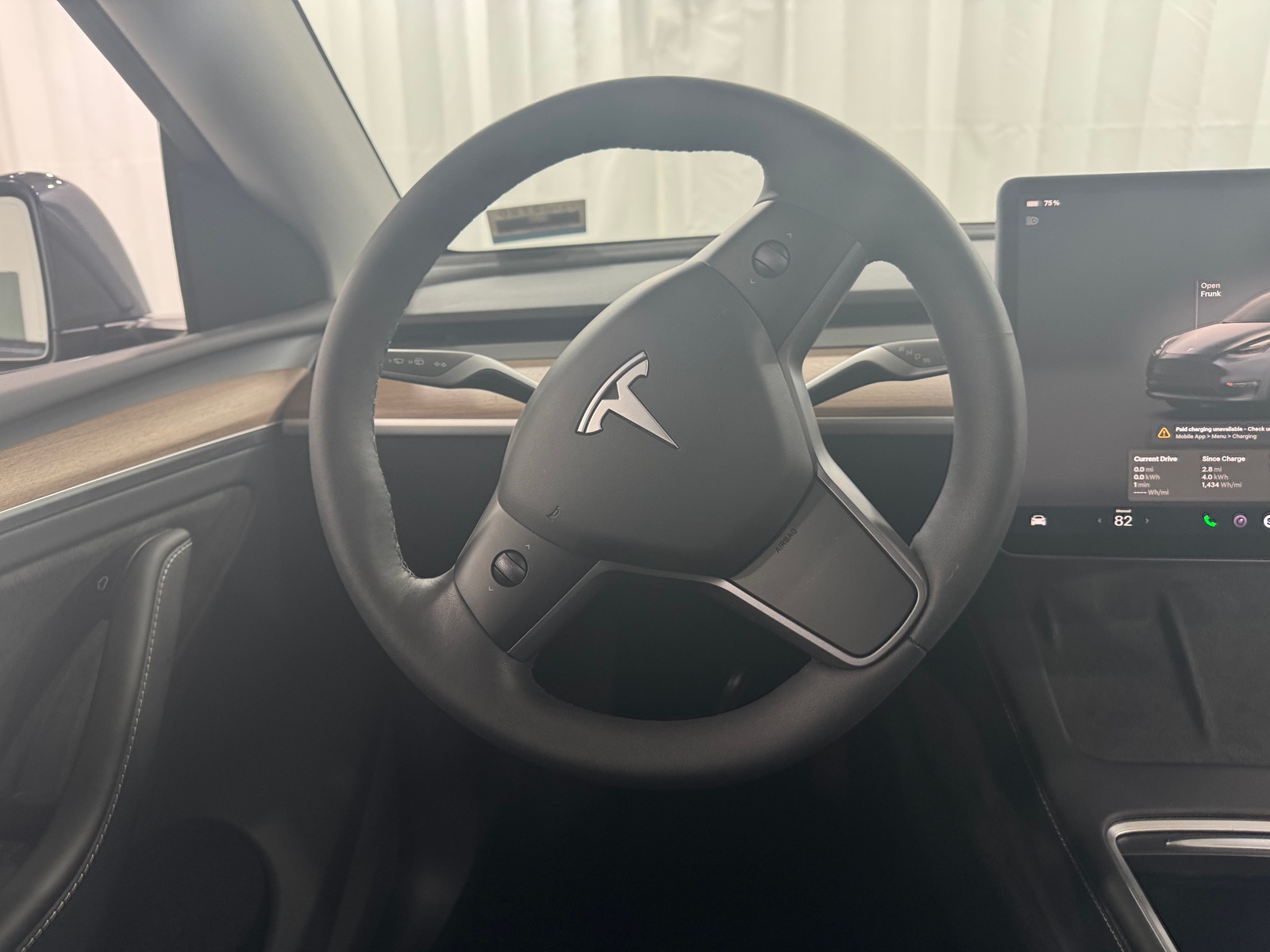 Thumbnail: 2023 Tesla Model Y - 4