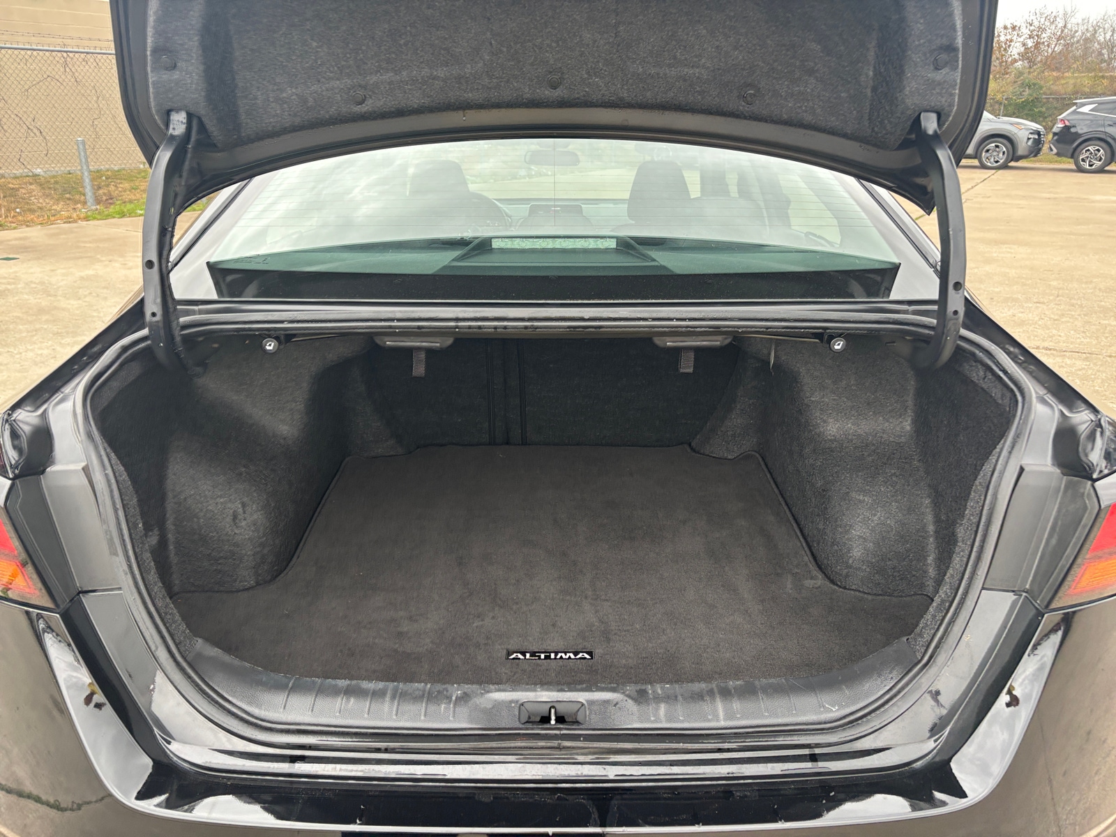 Thumbnail: 2025 Nissan Altima - 6