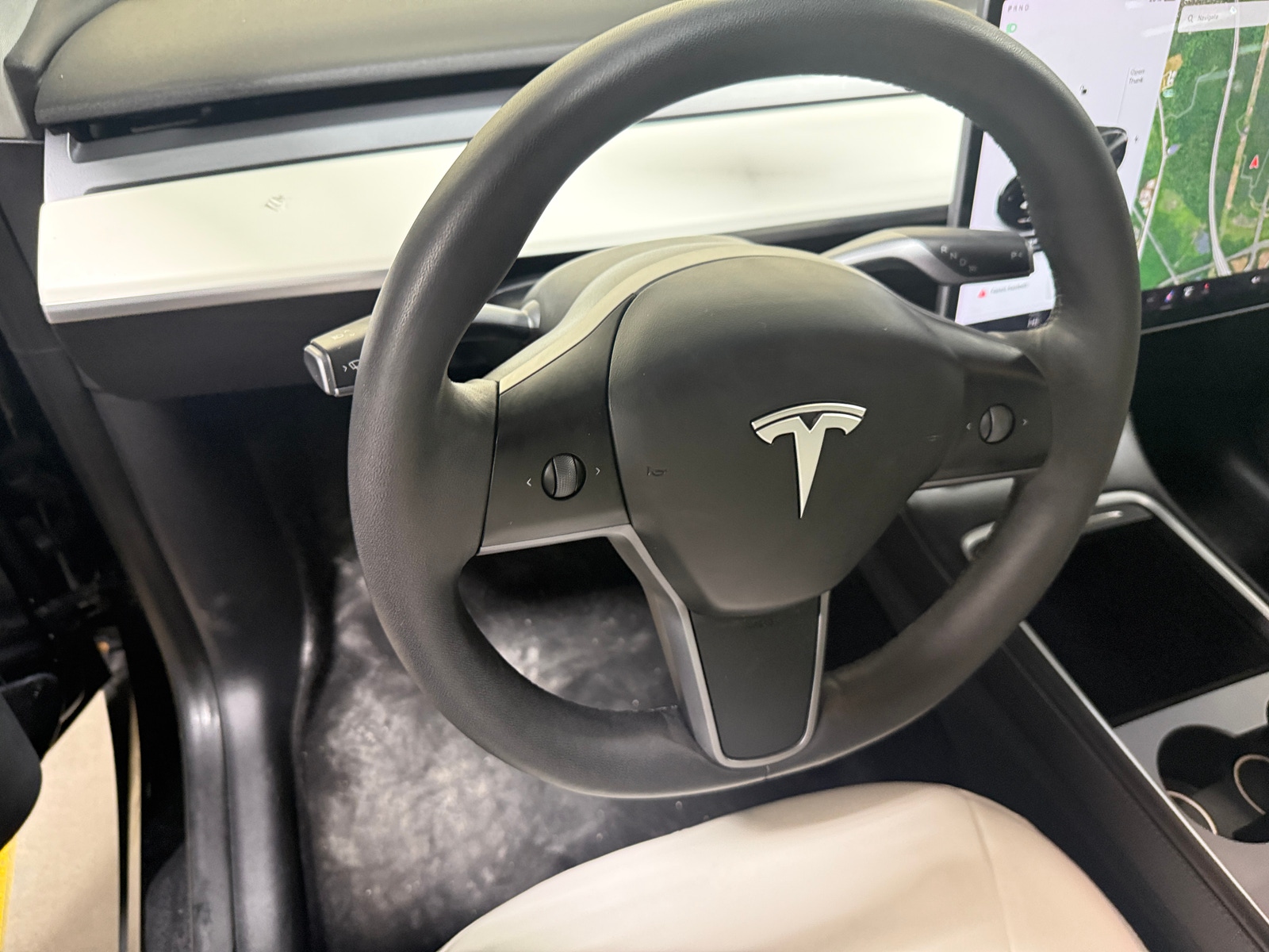 Thumbnail: 2021 Tesla Model Y - 4