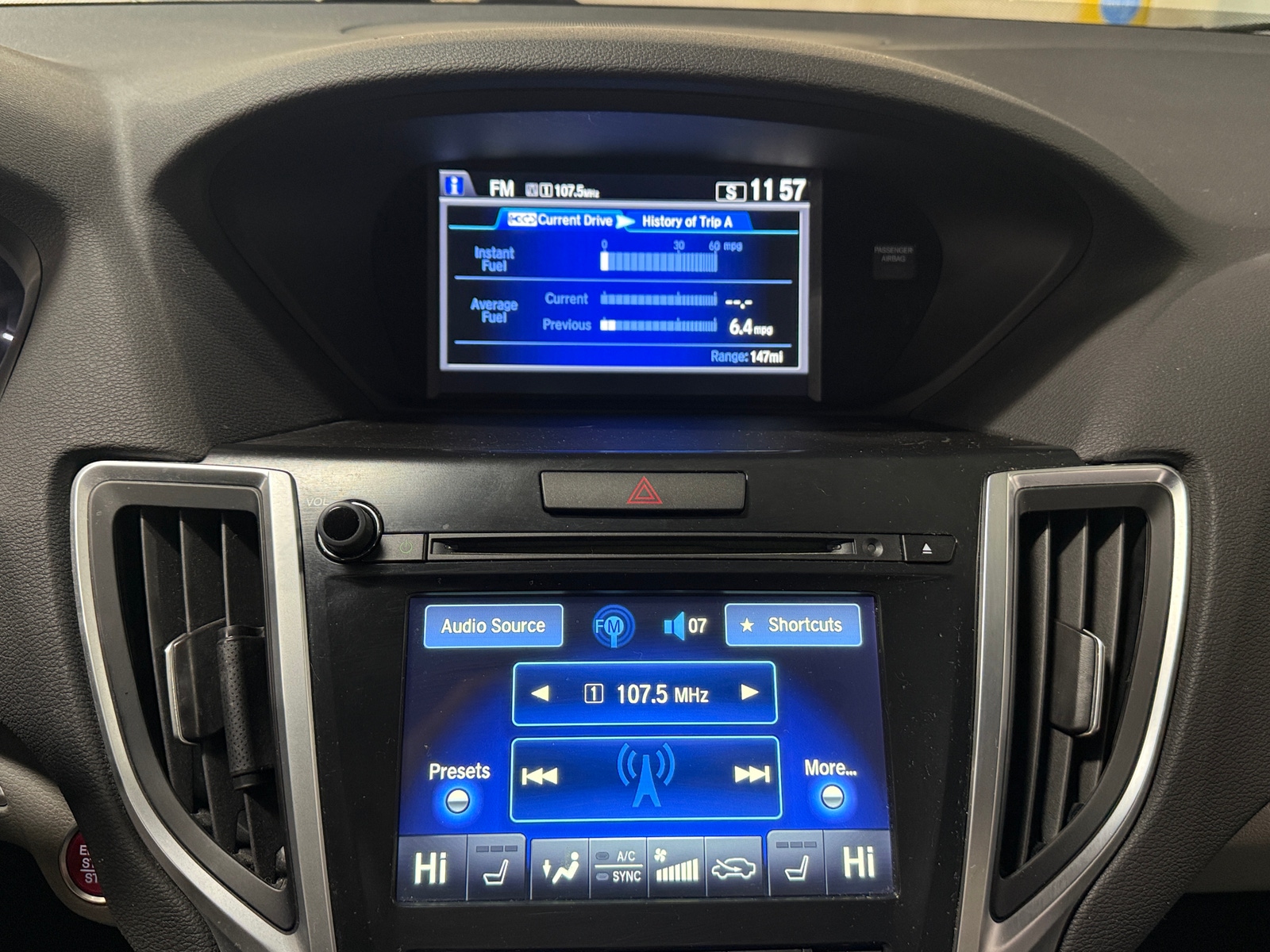 Thumbnail: 2015 Acura TLX - 3