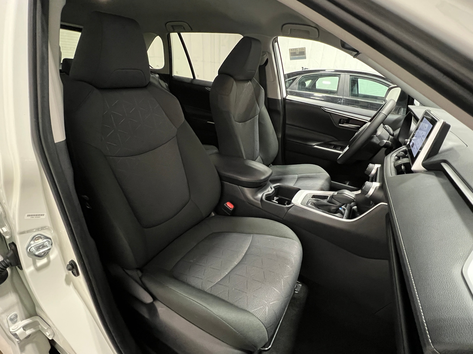 Thumbnail: 2025 Toyota RAV4 - 2