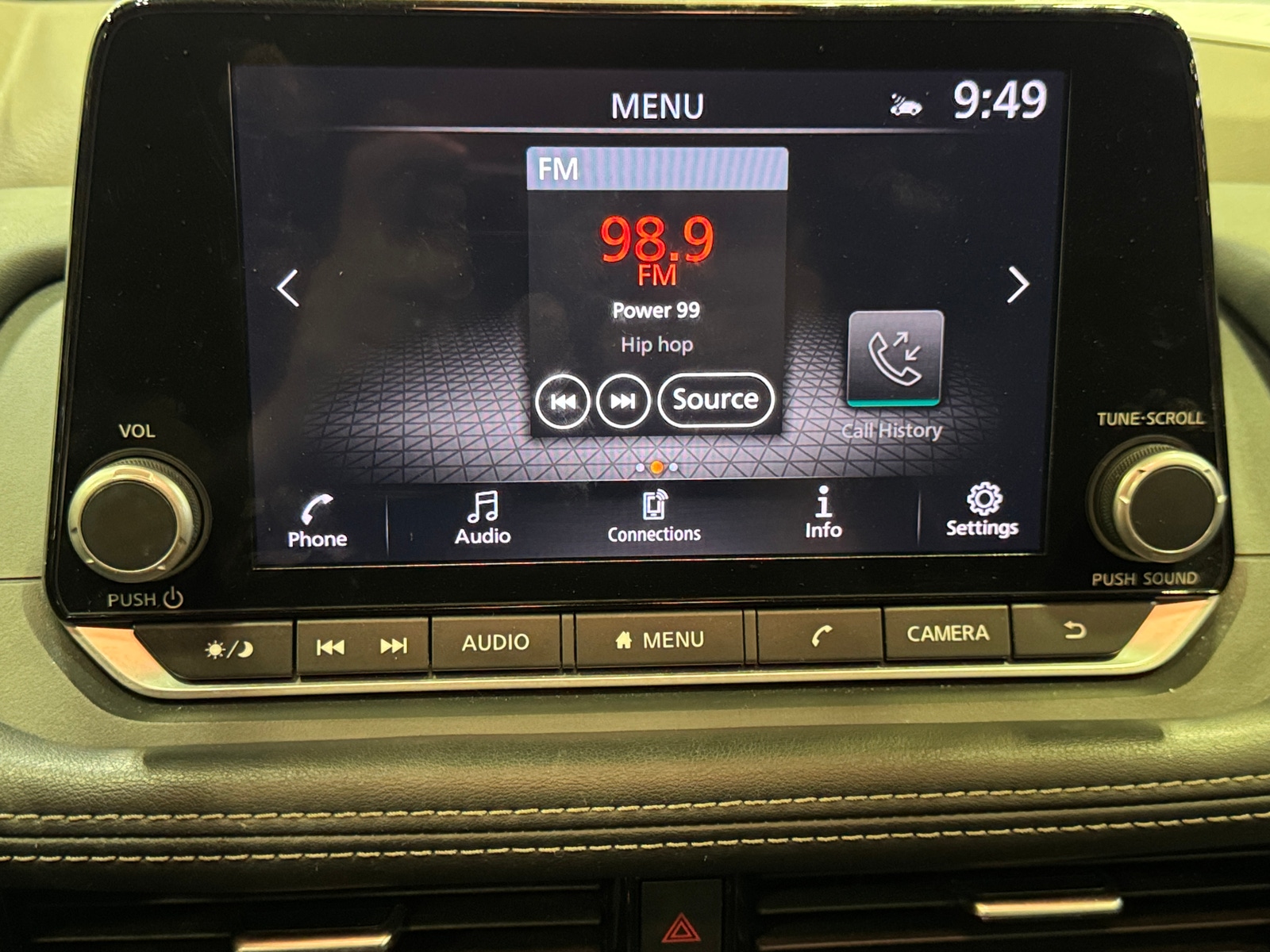 Thumbnail: 2023 Nissan Rogue - 4