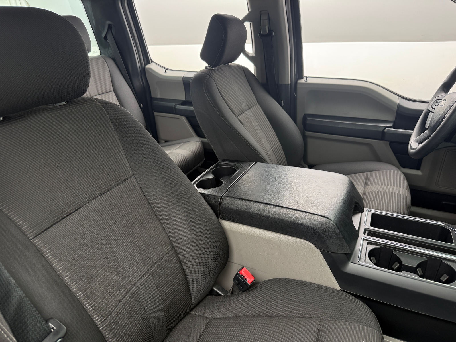 Thumbnail: 2020 Ford Econoline - 2