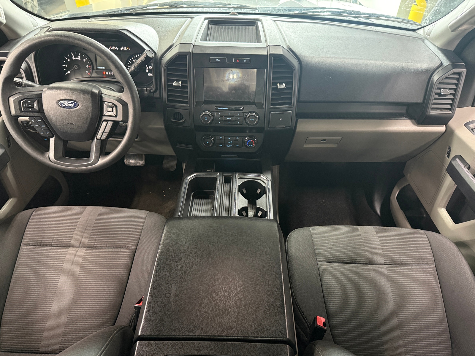 Thumbnail: 2020 Ford Econoline - 3