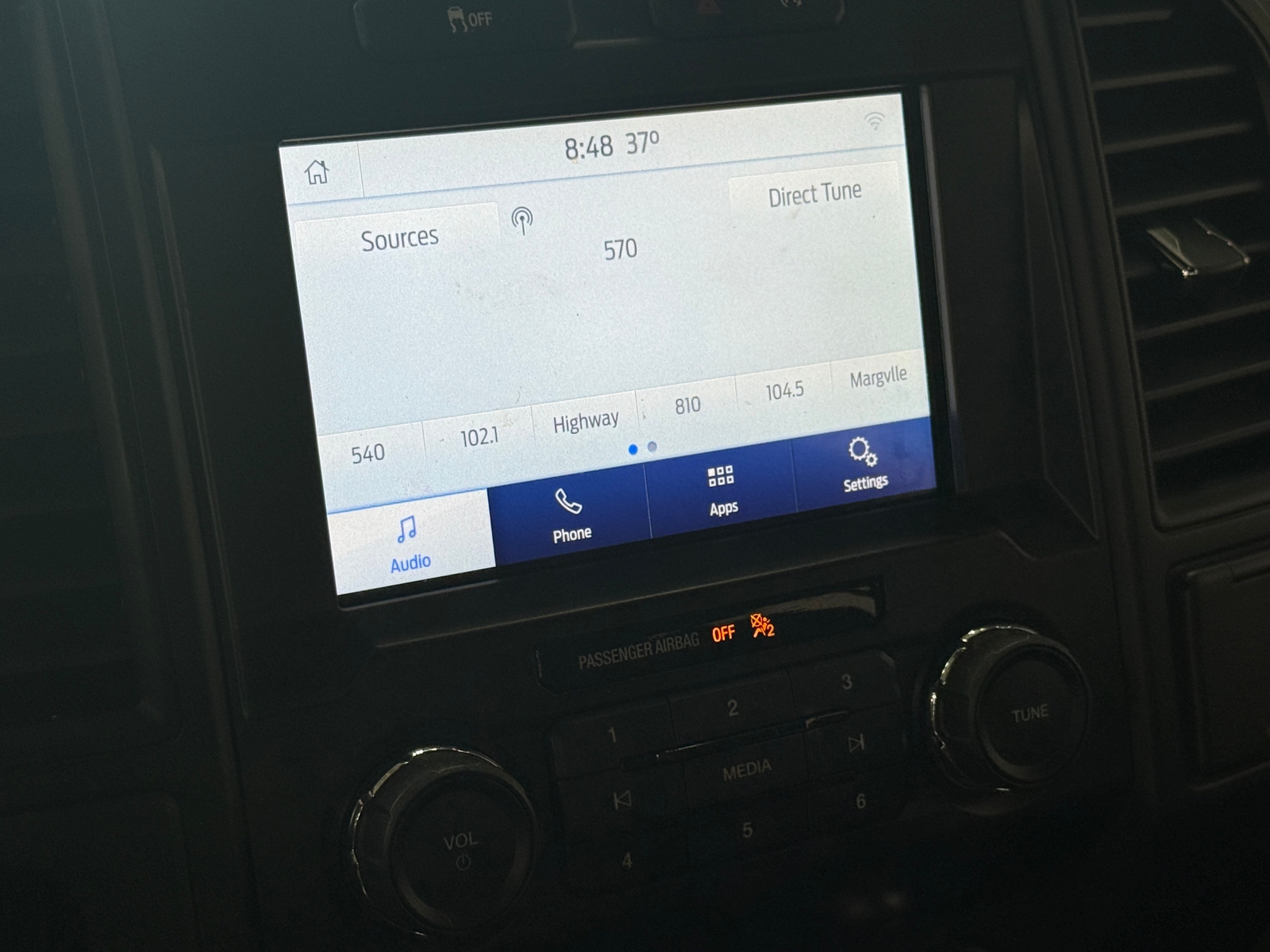 Thumbnail: 2020 Ford Econoline - 4