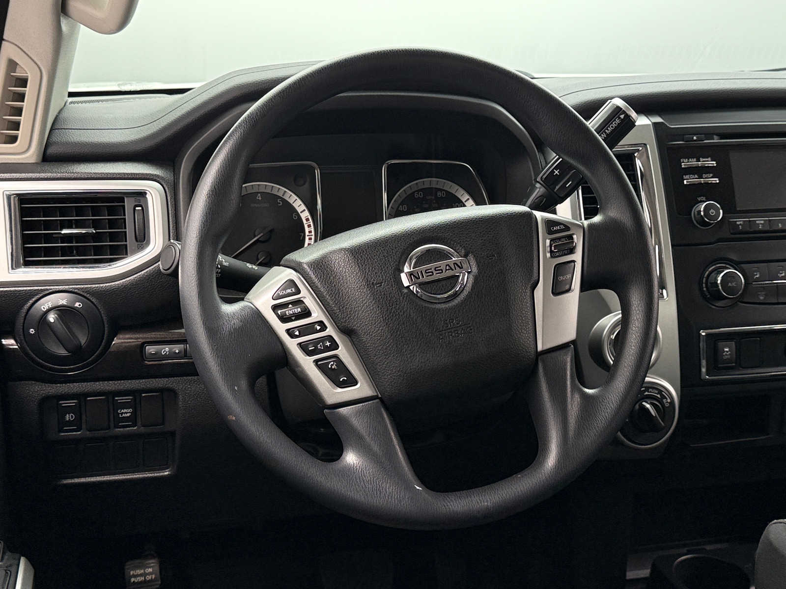 Thumbnail: 2018 Nissan Titan - 5