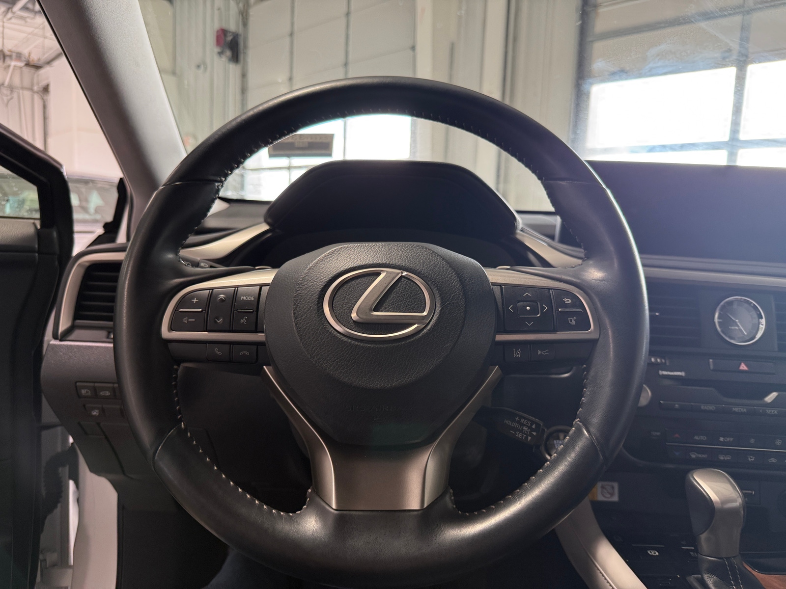 Thumbnail: 2022 Lexus RX - 4