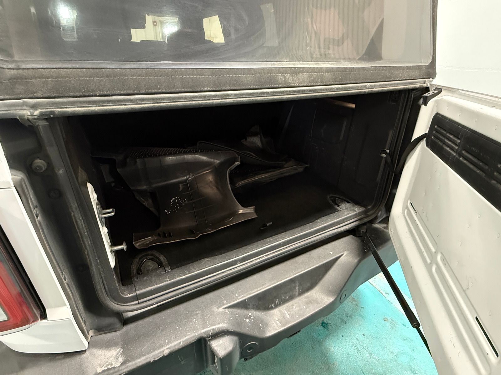 Thumbnail: 2023 Ford Bronco - 7