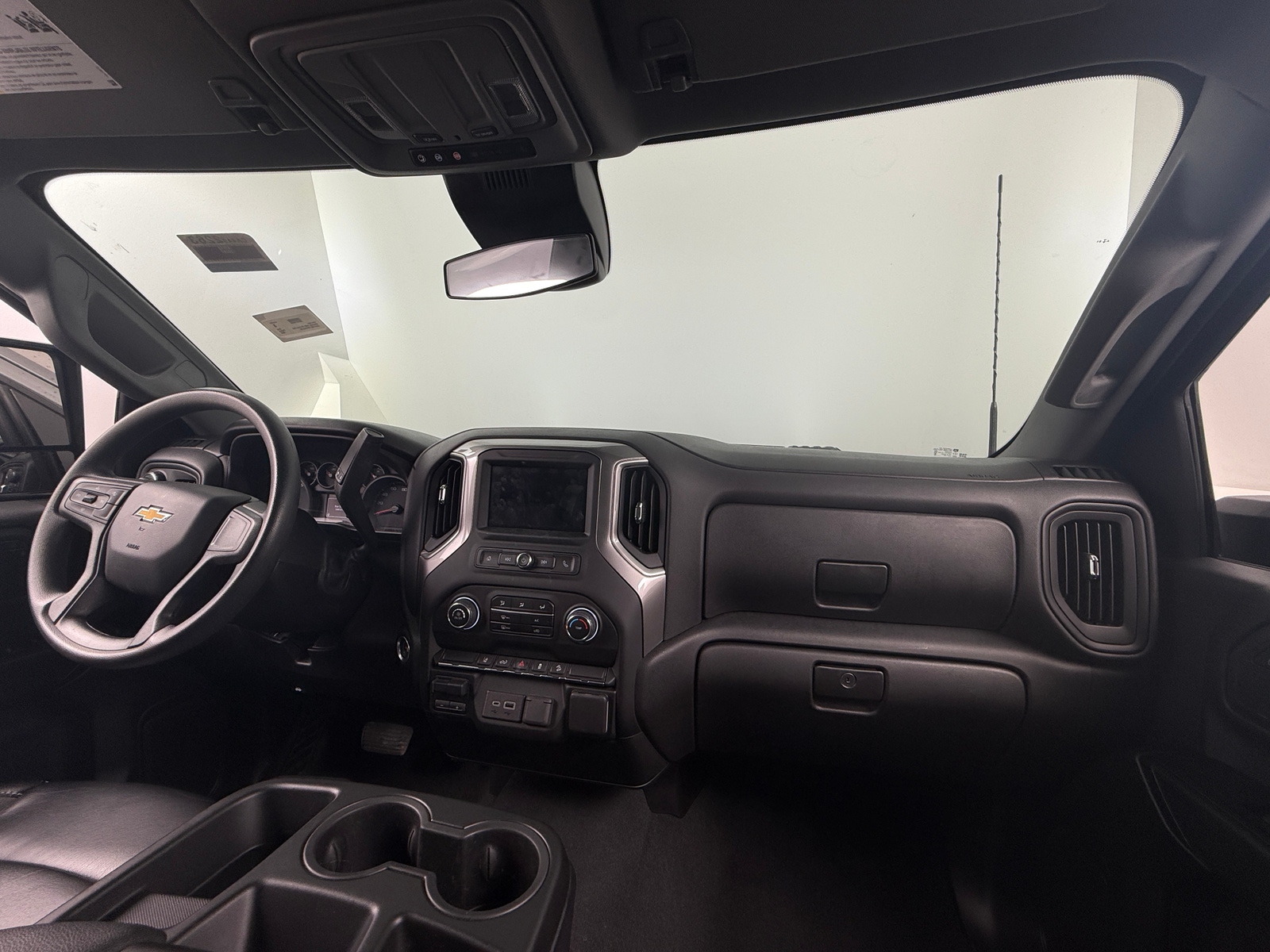 Thumbnail: 2024 Chevrolet Silverado 2500 - 3