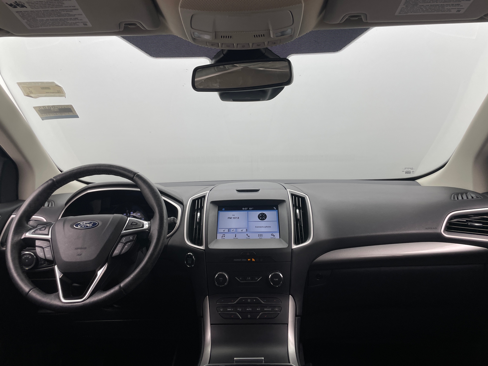 Thumbnail: 2019 Ford Edge - 2