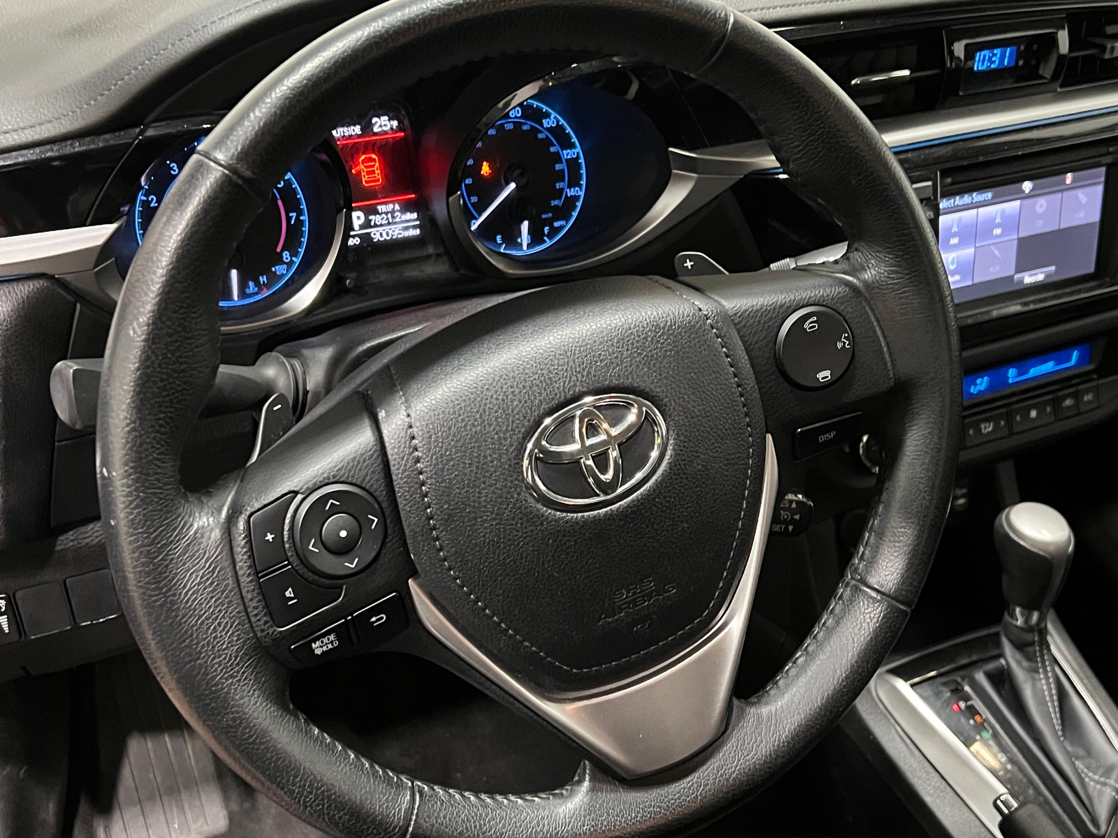 Thumbnail: 2015 Toyota Corolla - 5