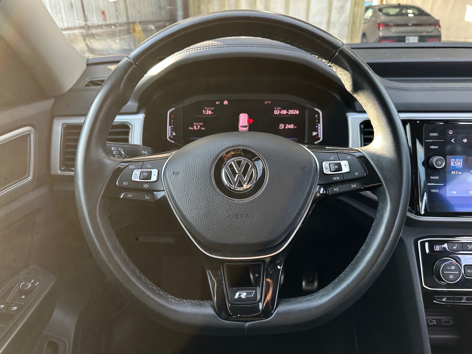 Thumbnail: 2019 Volkswagen Atlas - 4