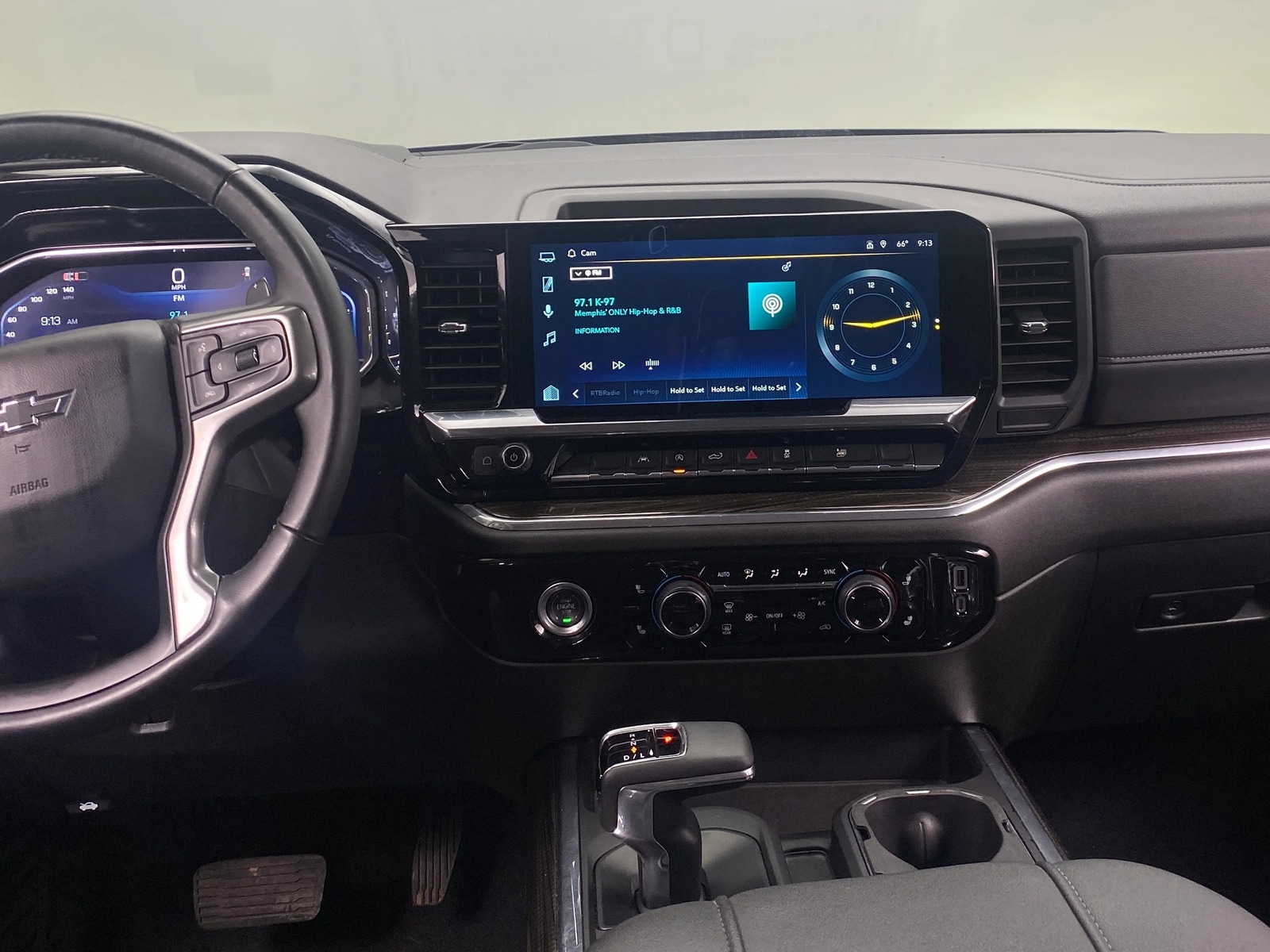 Thumbnail: 2024 Chevrolet Silverado 1500 - 3