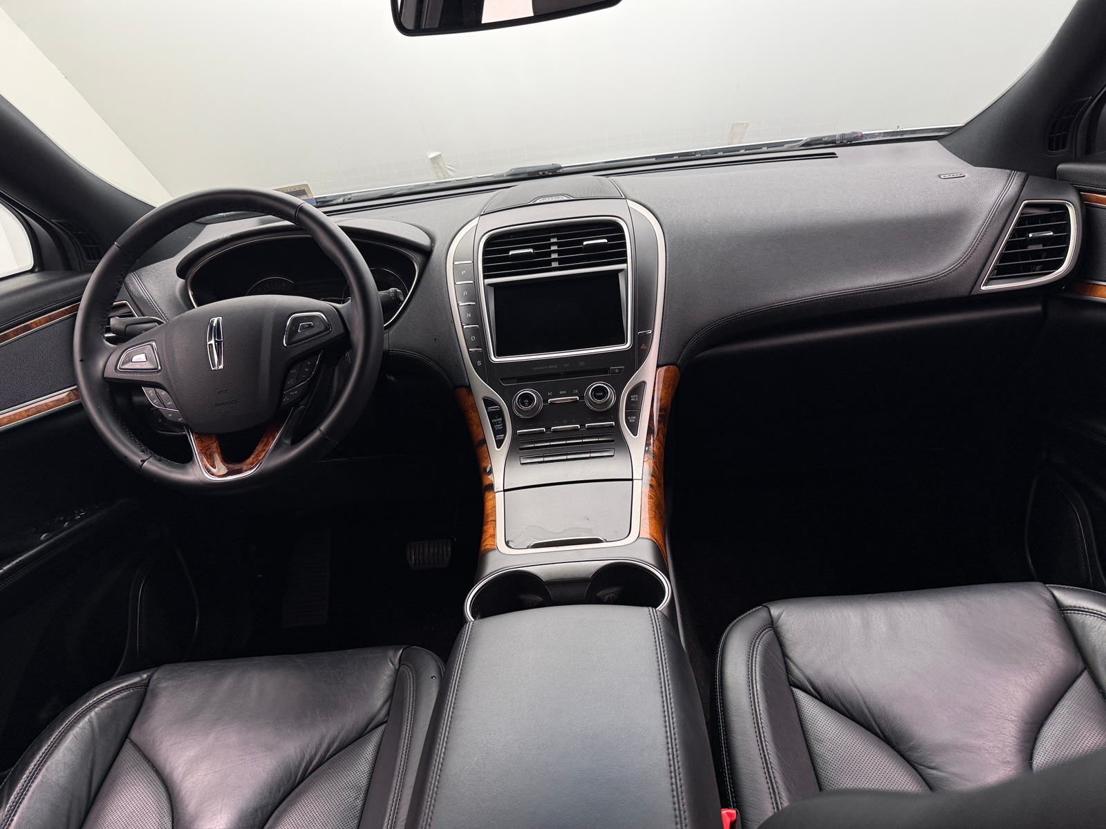 Thumbnail: 2016 Lincoln MKX - 2