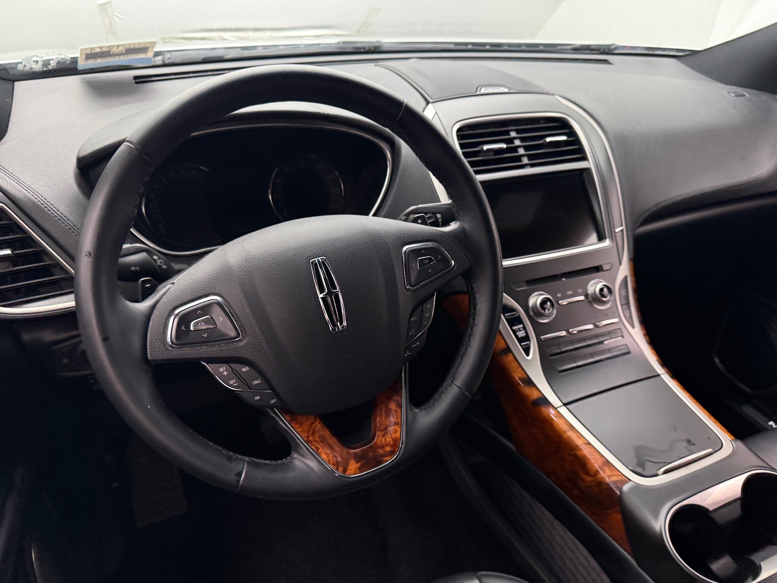 Thumbnail: 2016 Lincoln MKX - 4