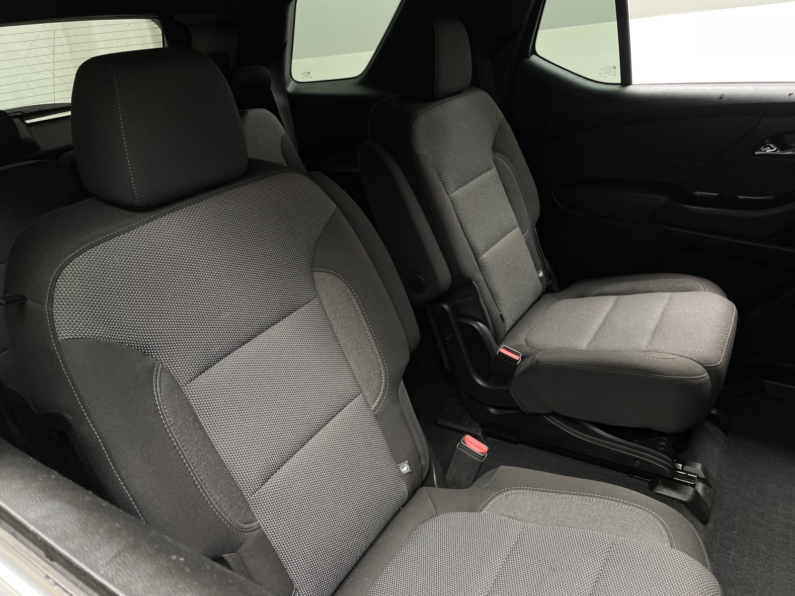 Thumbnail: 2023 Chevrolet Traverse - 6