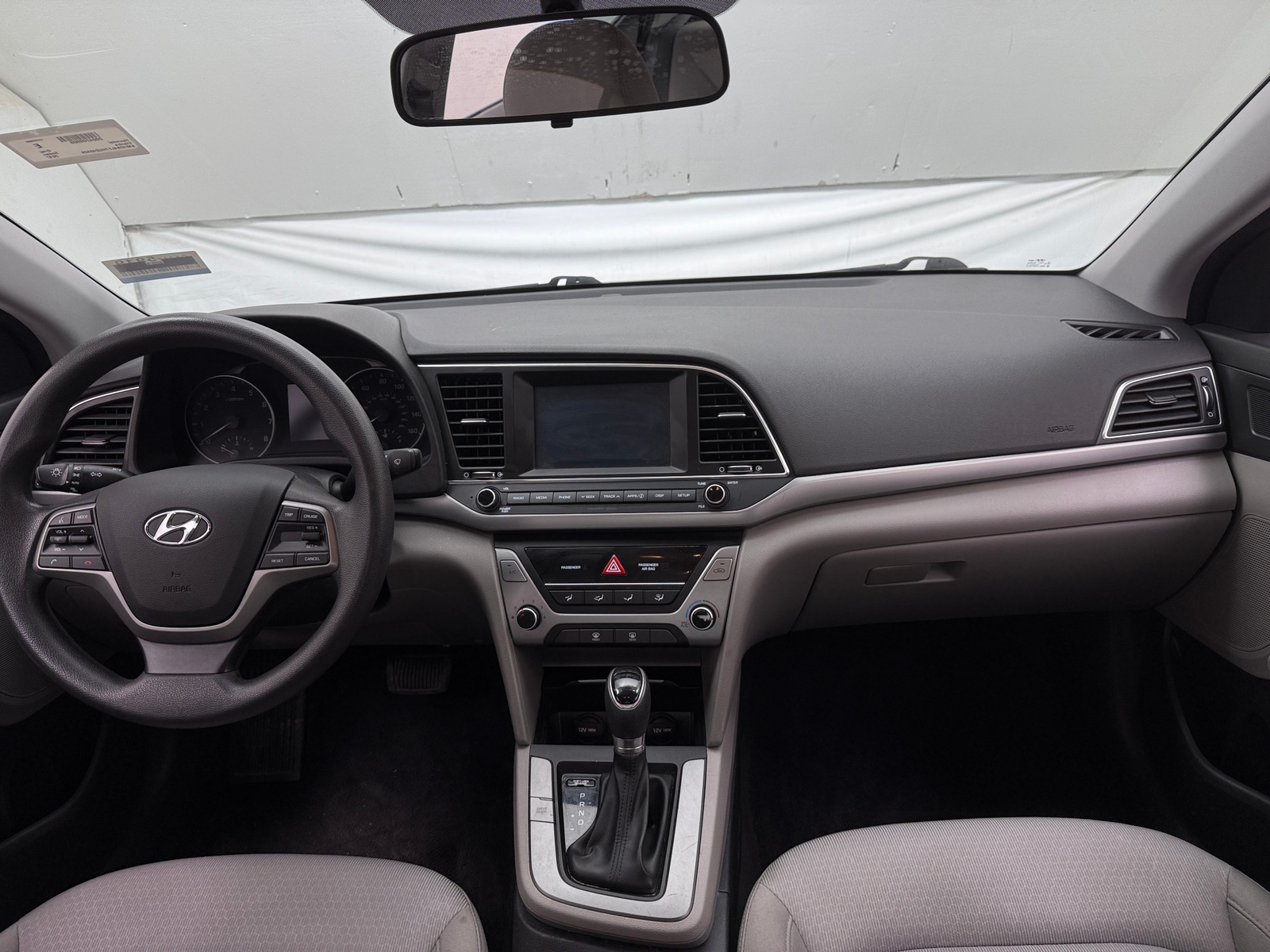 Thumbnail: 2017 Hyundai Elantra - 3