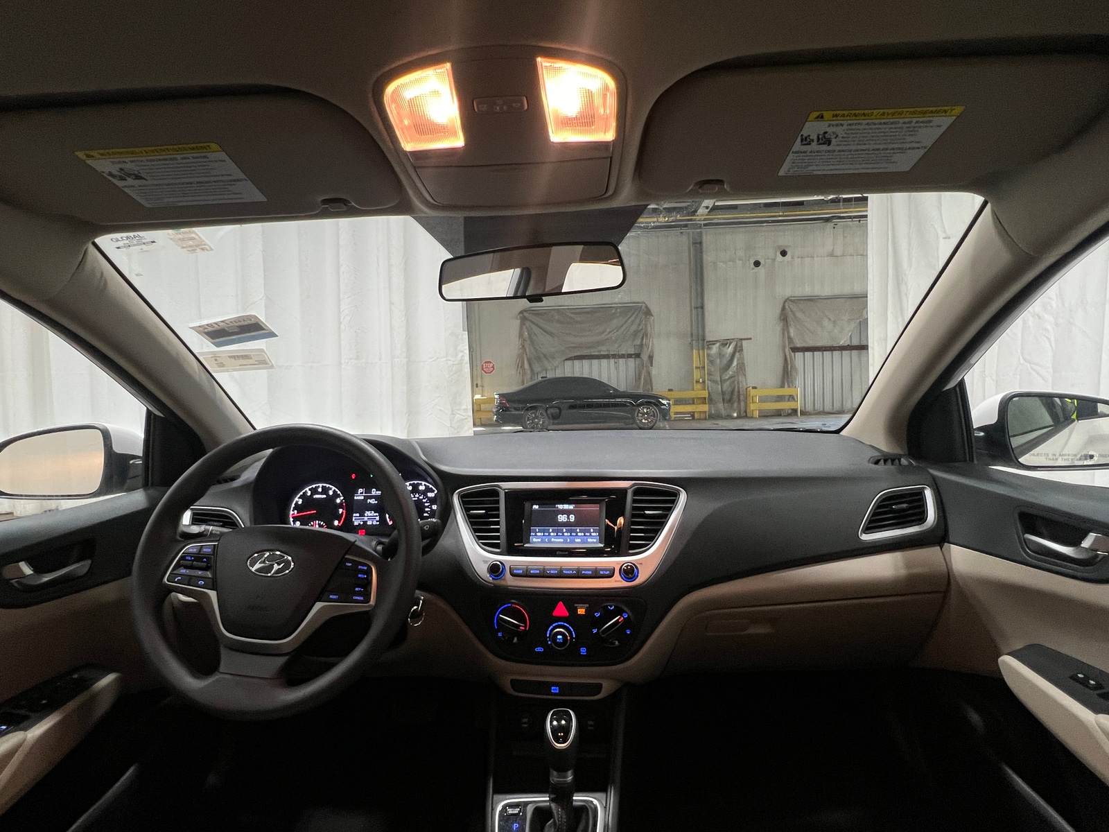 Thumbnail: 2022 Hyundai Accent - 3