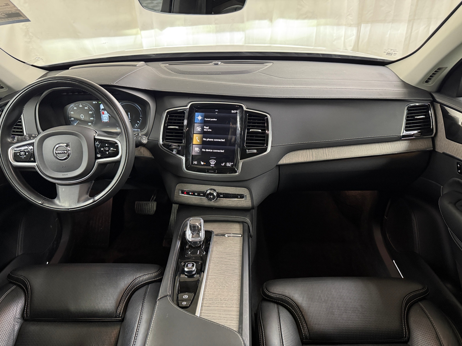 Thumbnail: 2022 Volvo XC90 - 2