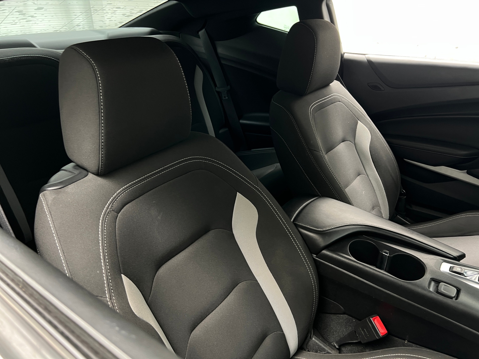 Thumbnail: 2019 Chevrolet Camaro - 2