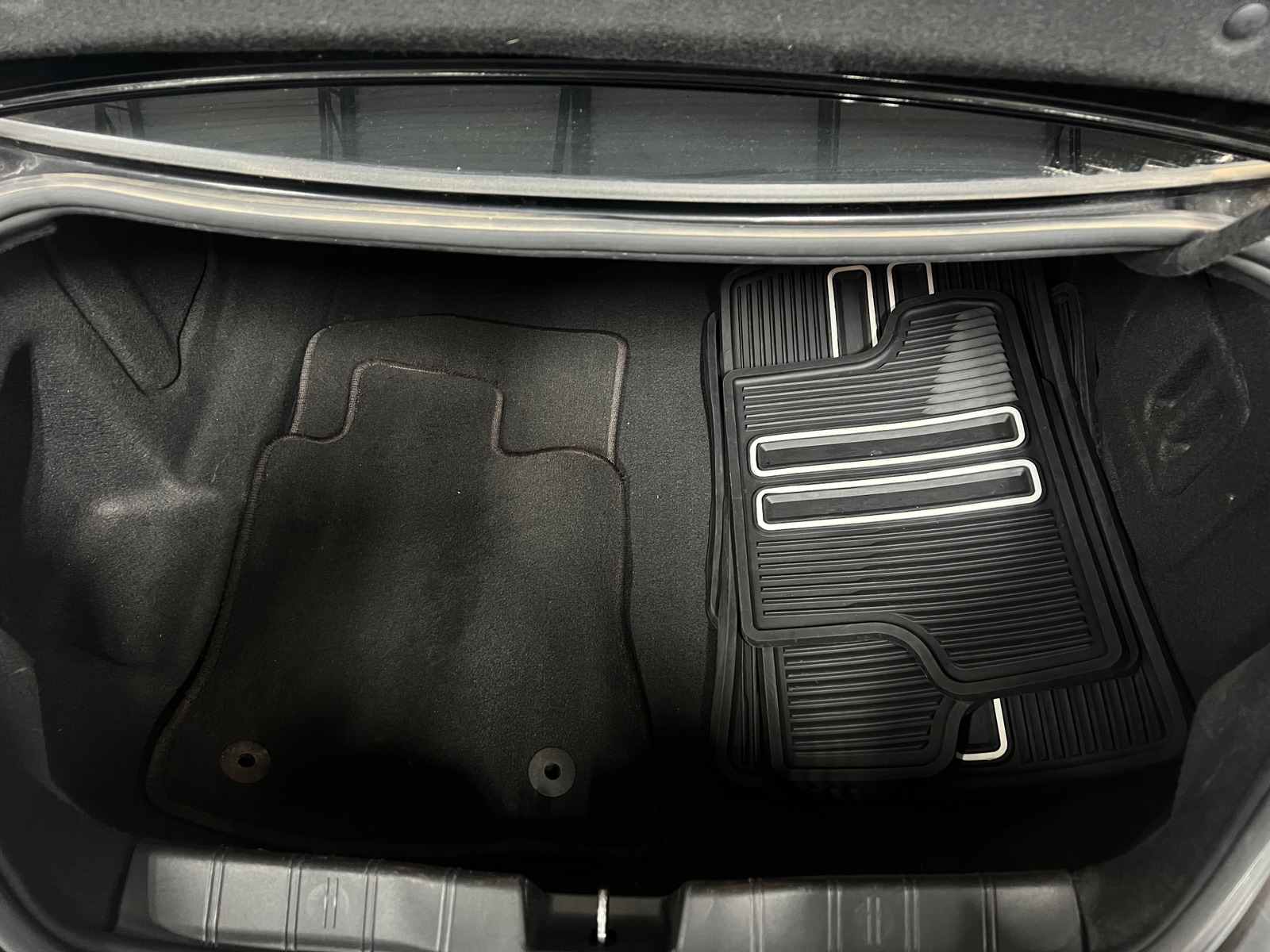 Thumbnail: 2019 Chevrolet Camaro - 5