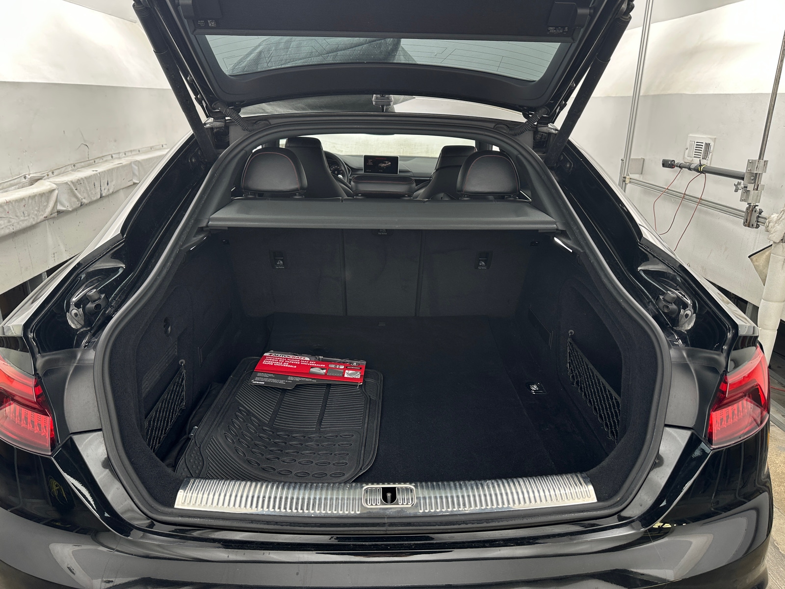 Thumbnail: 2019 Audi RS 5 - 6