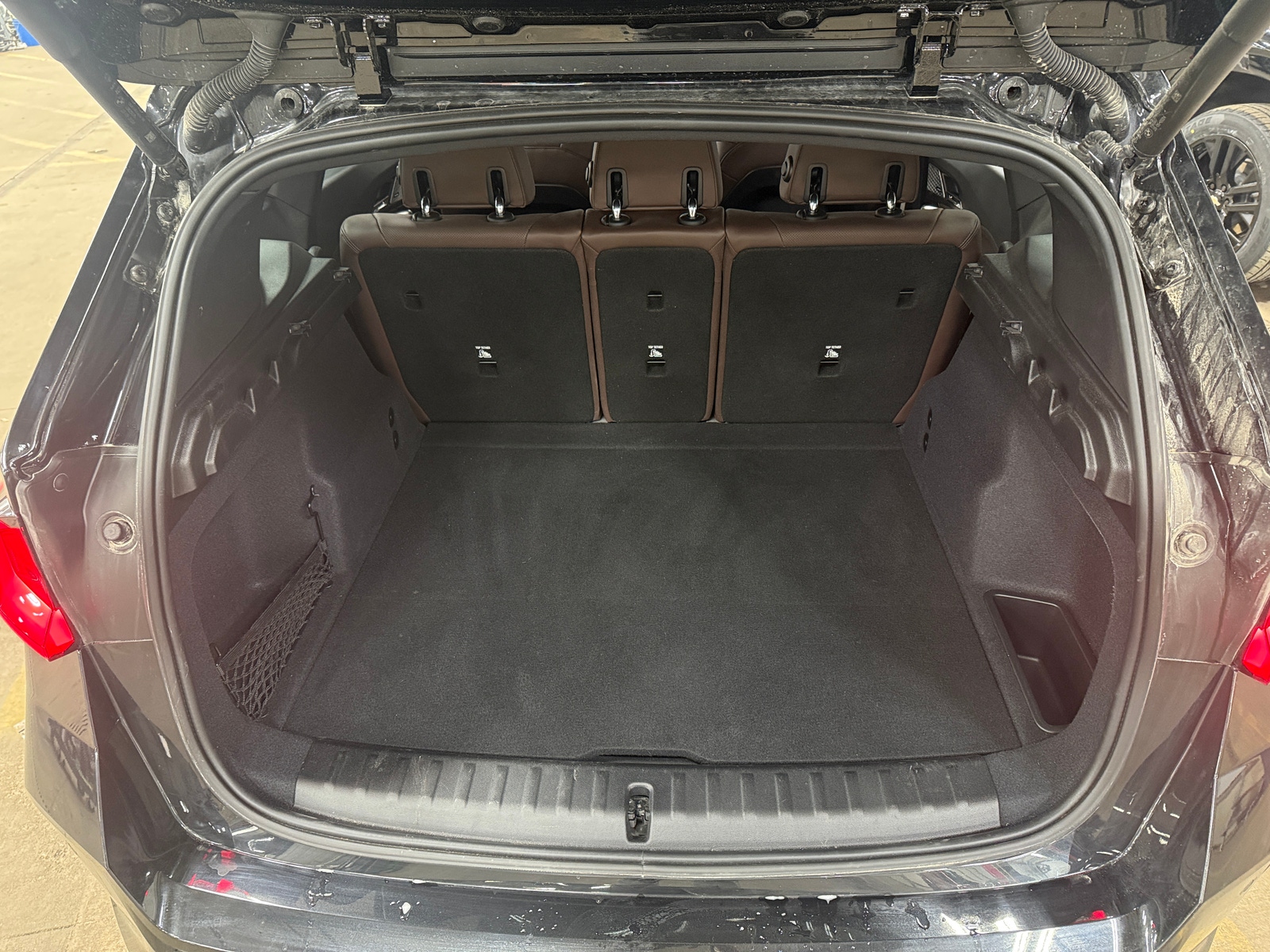 Thumbnail: 2024 BMW X1 - 6