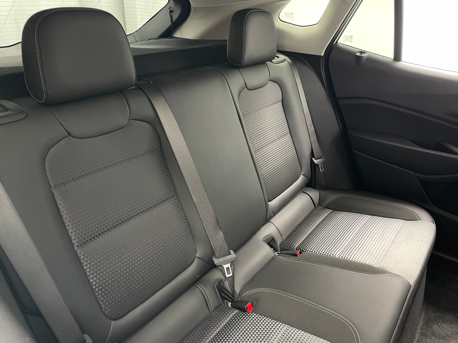 Thumbnail: 2025 Chevrolet Trax - 6