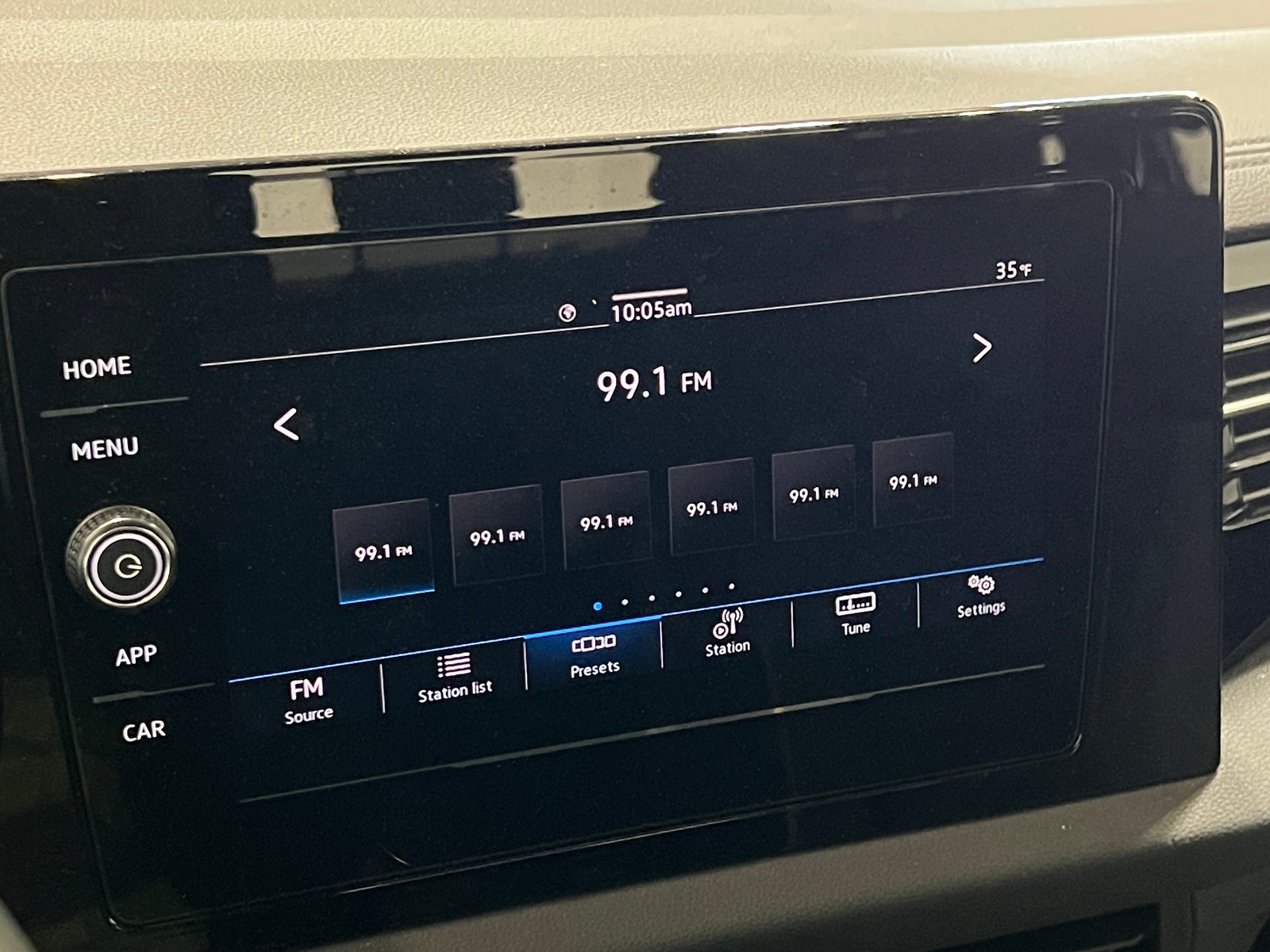 Thumbnail: 2025 Volkswagen Jetta - 4