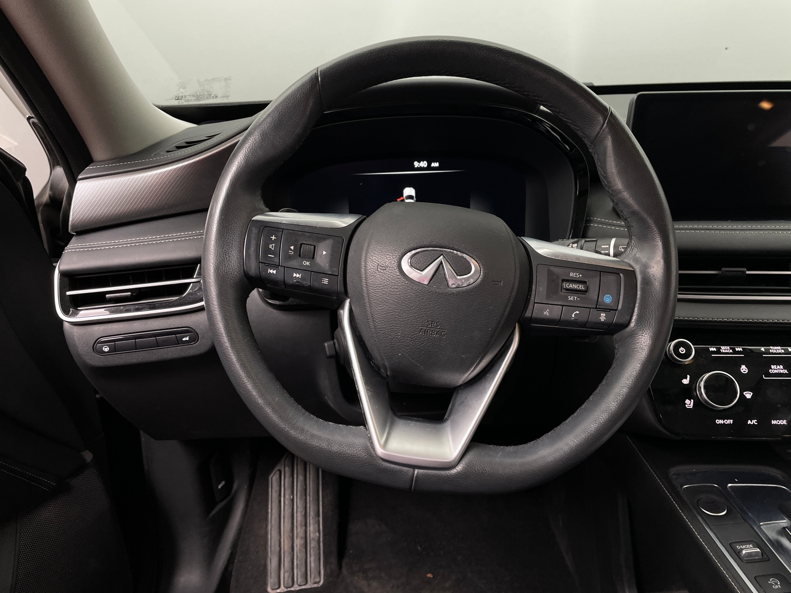 Thumbnail: 2022 INFINITI QX60 - 4