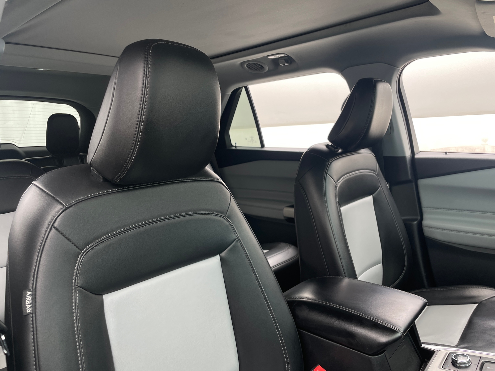 Thumbnail: 2022 Ford Explorer - 2