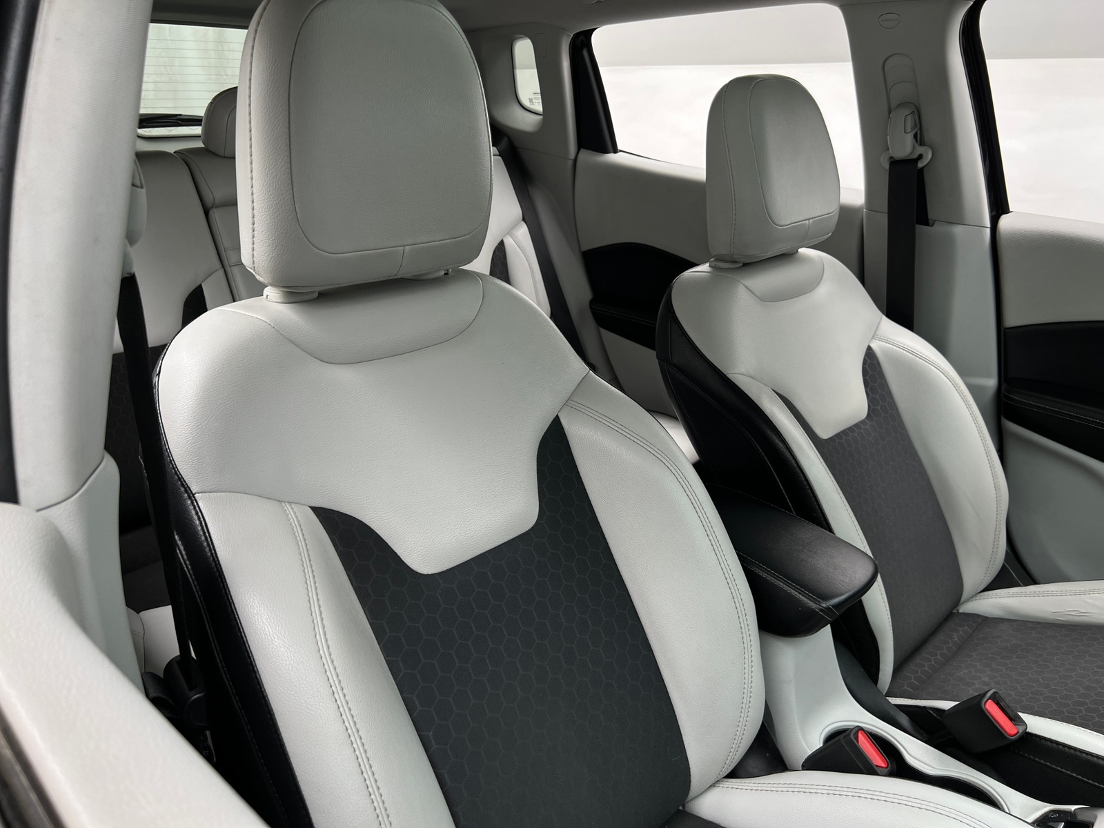 Thumbnail: 2018 Jeep Compass - 2