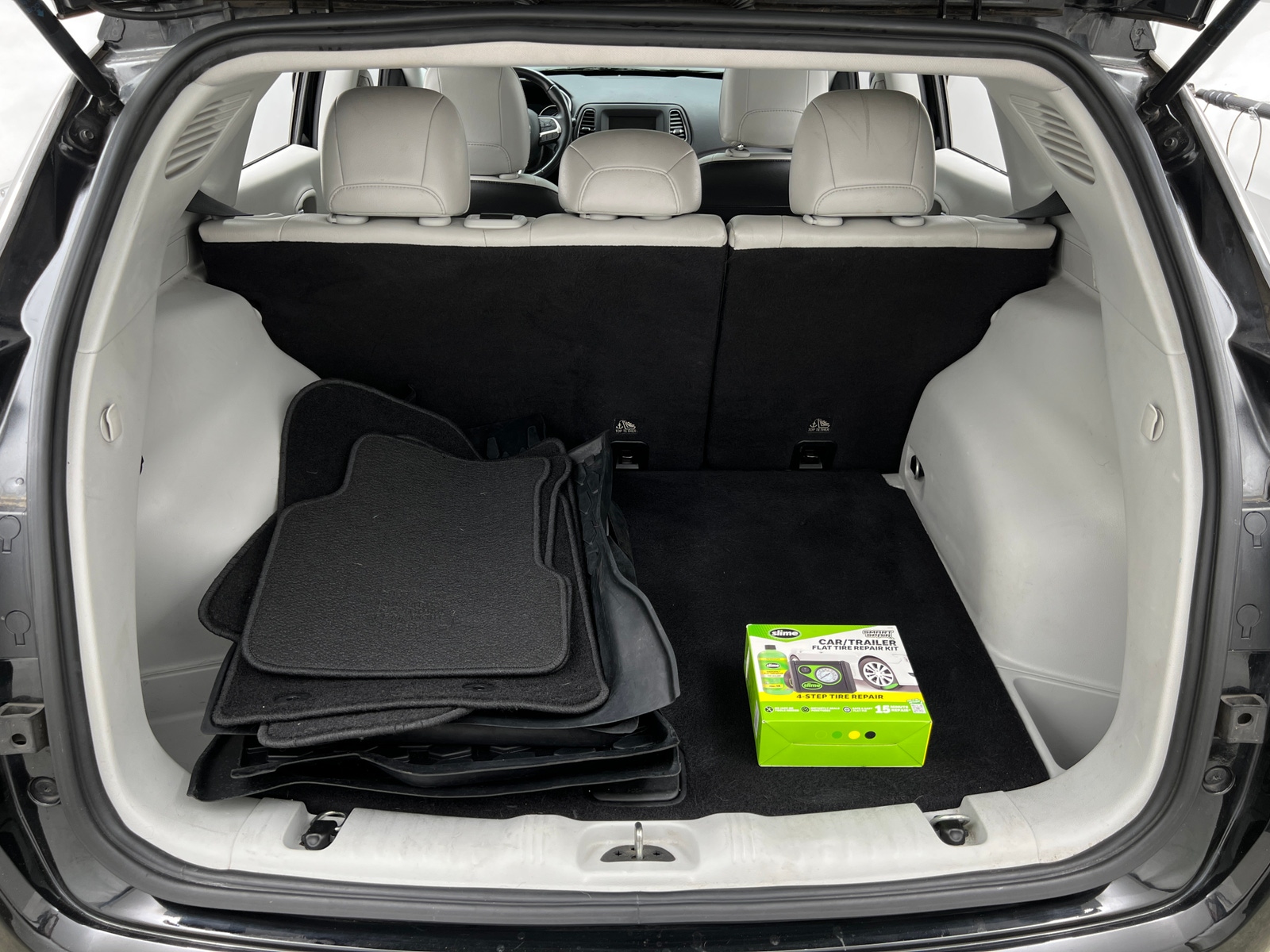 Thumbnail: 2018 Jeep Compass - 7