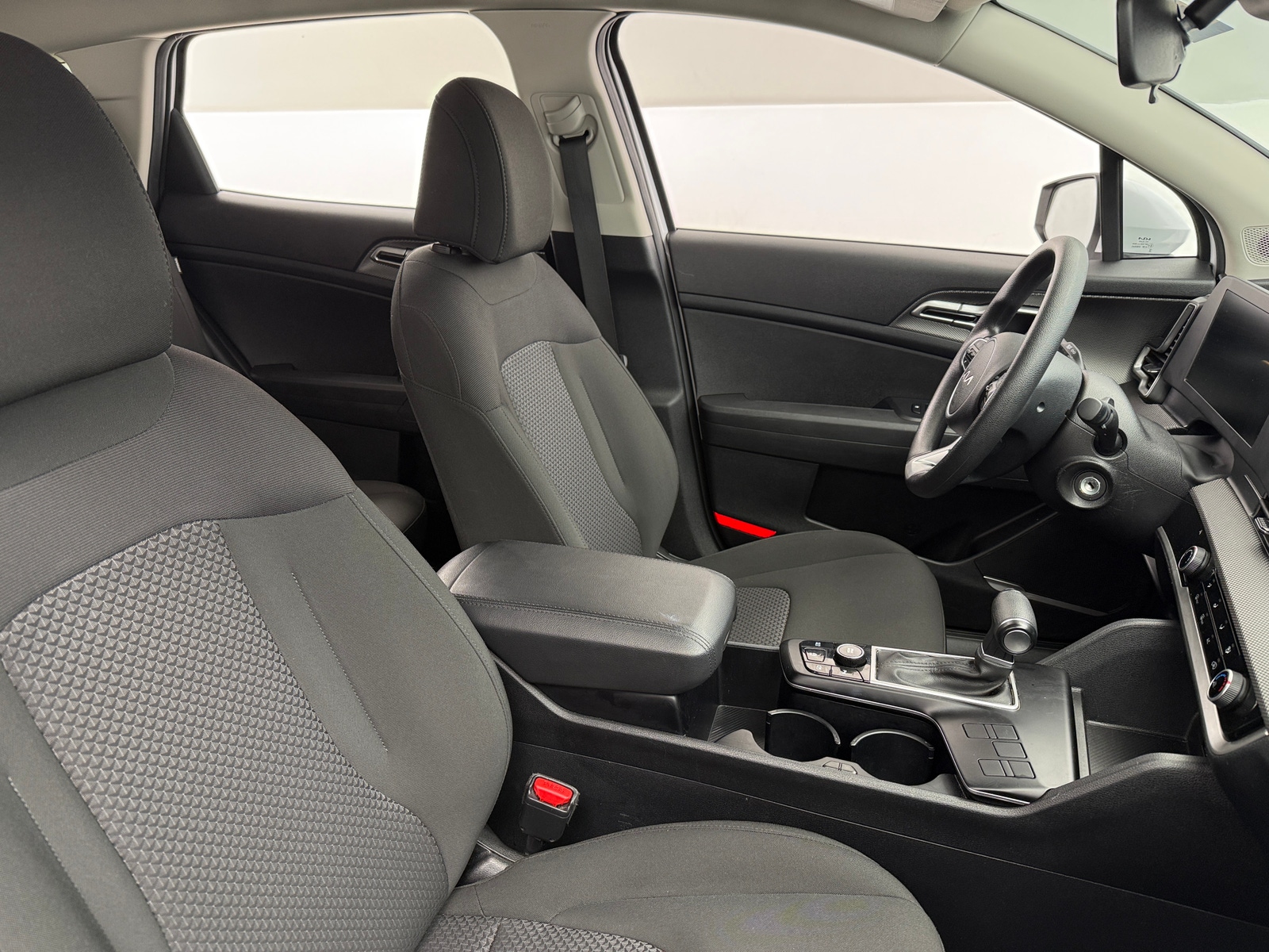 Thumbnail: 2025 Kia Sportage - 2