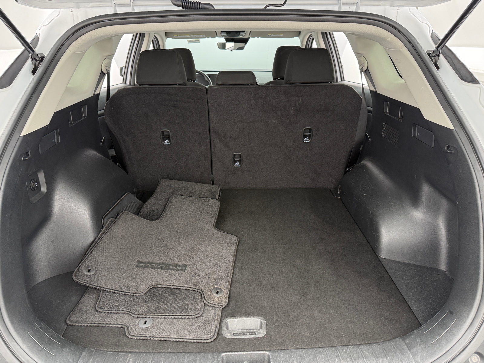 Thumbnail: 2025 Kia Sportage - 7