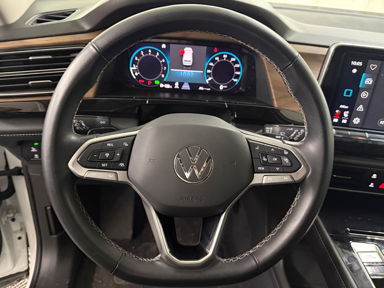 Thumbnail: 2024 Volkswagen Atlas - 4