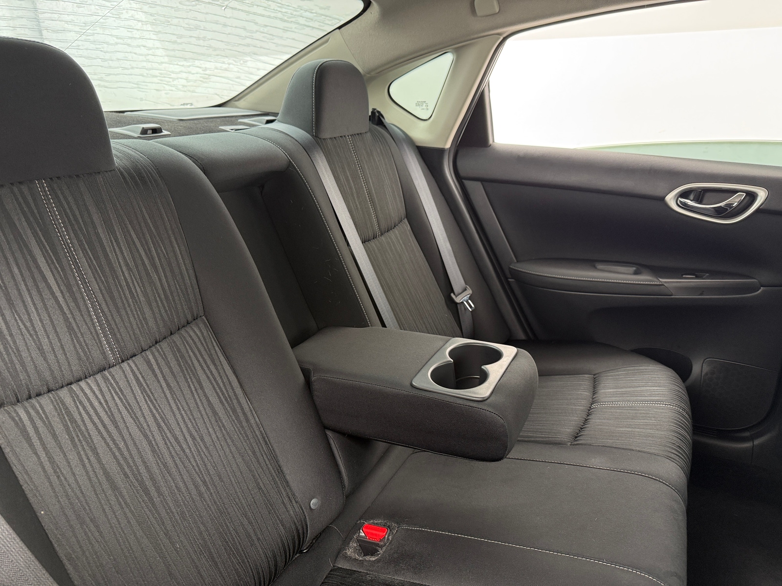 Thumbnail: 2018 Nissan Sentra - 6