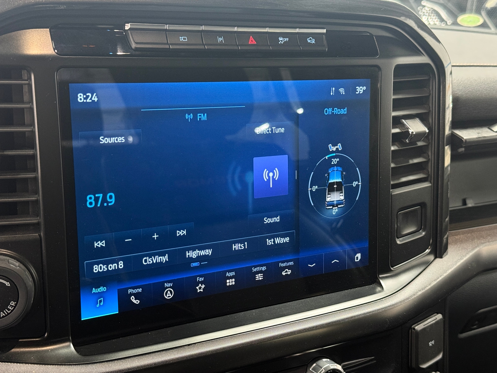 Thumbnail: 2021 Ford Econoline - 4