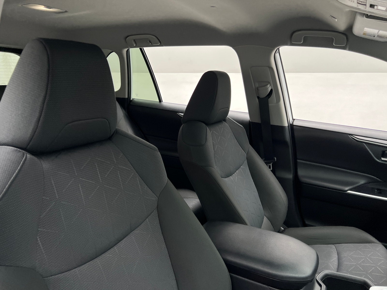 Thumbnail: 2025 Toyota RAV4 - 2