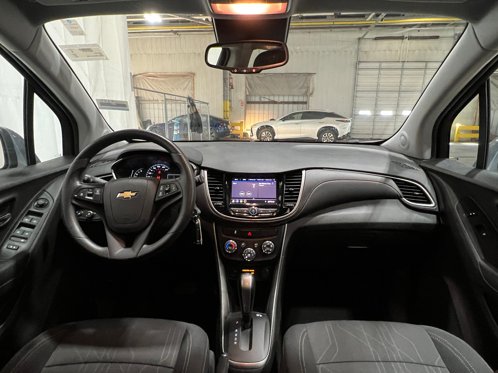 Thumbnail: 2020 Chevrolet Trax - 3