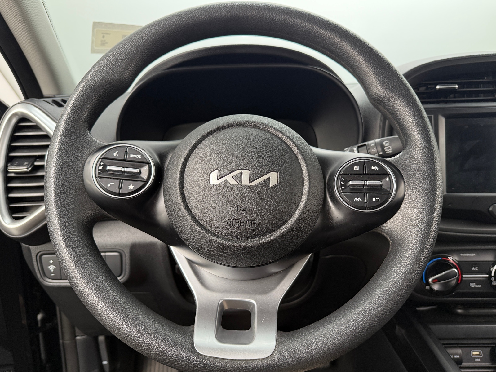 Thumbnail: 2024 Kia Soul - 5