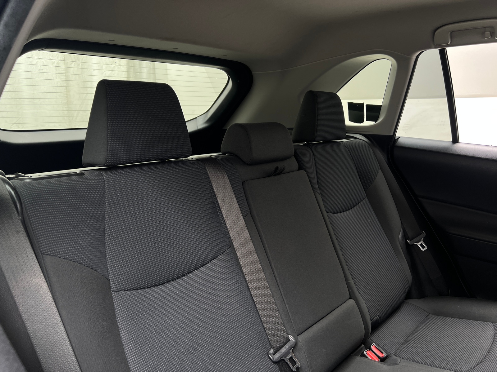 Thumbnail: 2019 Toyota RAV4 - 6