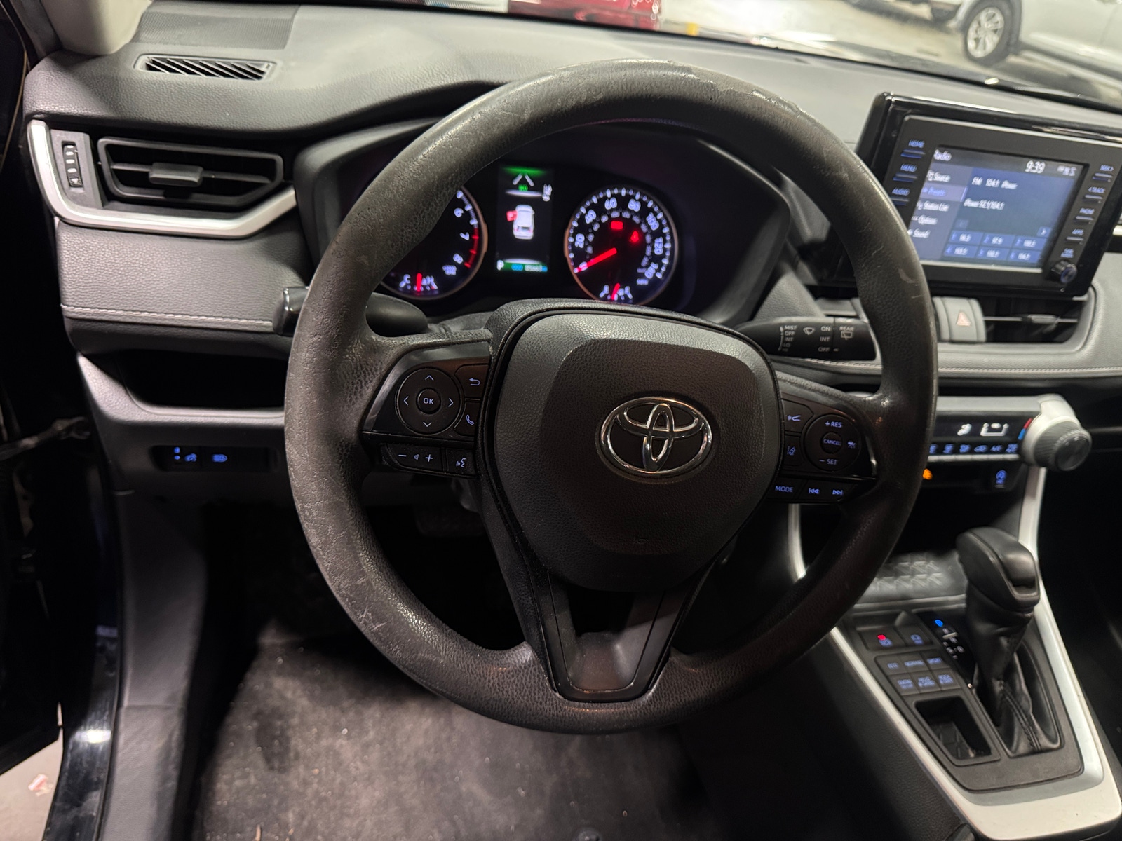 Thumbnail: 2019 Toyota RAV4 - 5
