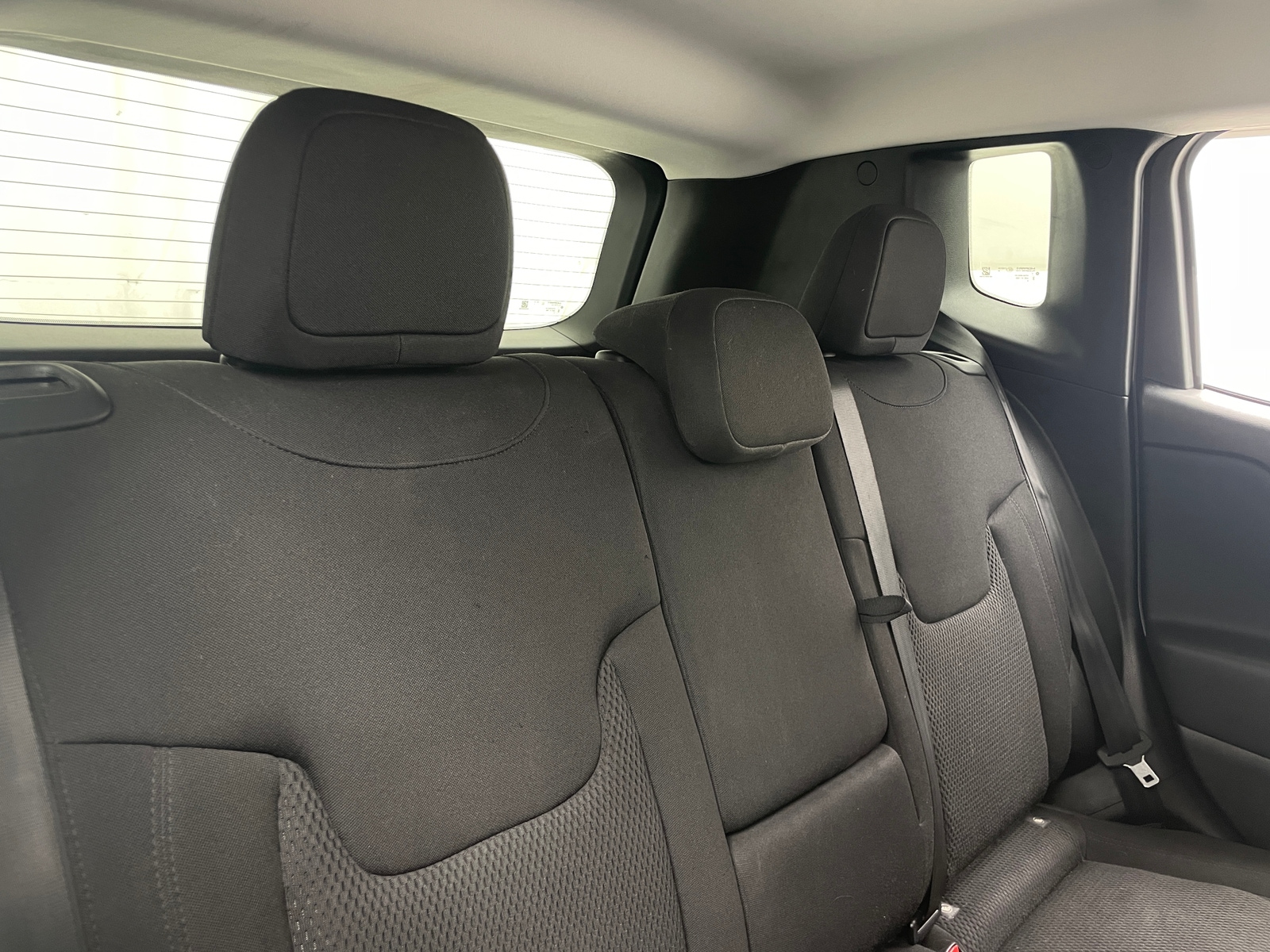 Thumbnail: 2018 Jeep Renegade - 6