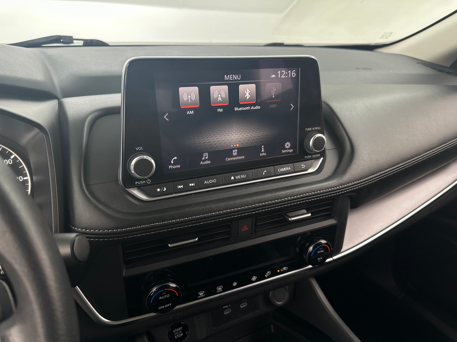 Thumbnail: 2024 Nissan Rogue - 4