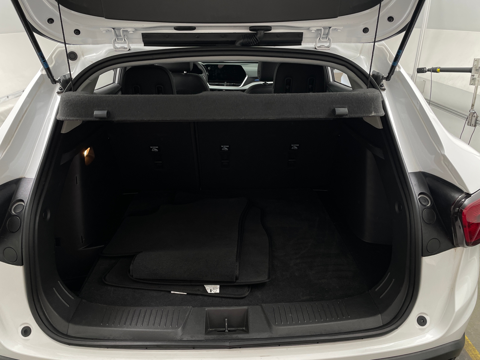 Thumbnail: 2025 Chevrolet Trax - 7