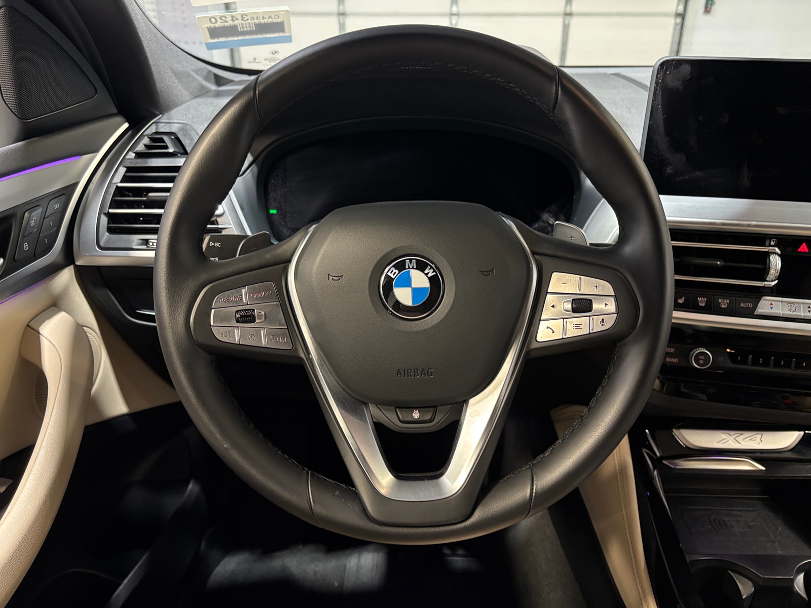 Thumbnail: 2025 BMW X4 - 4