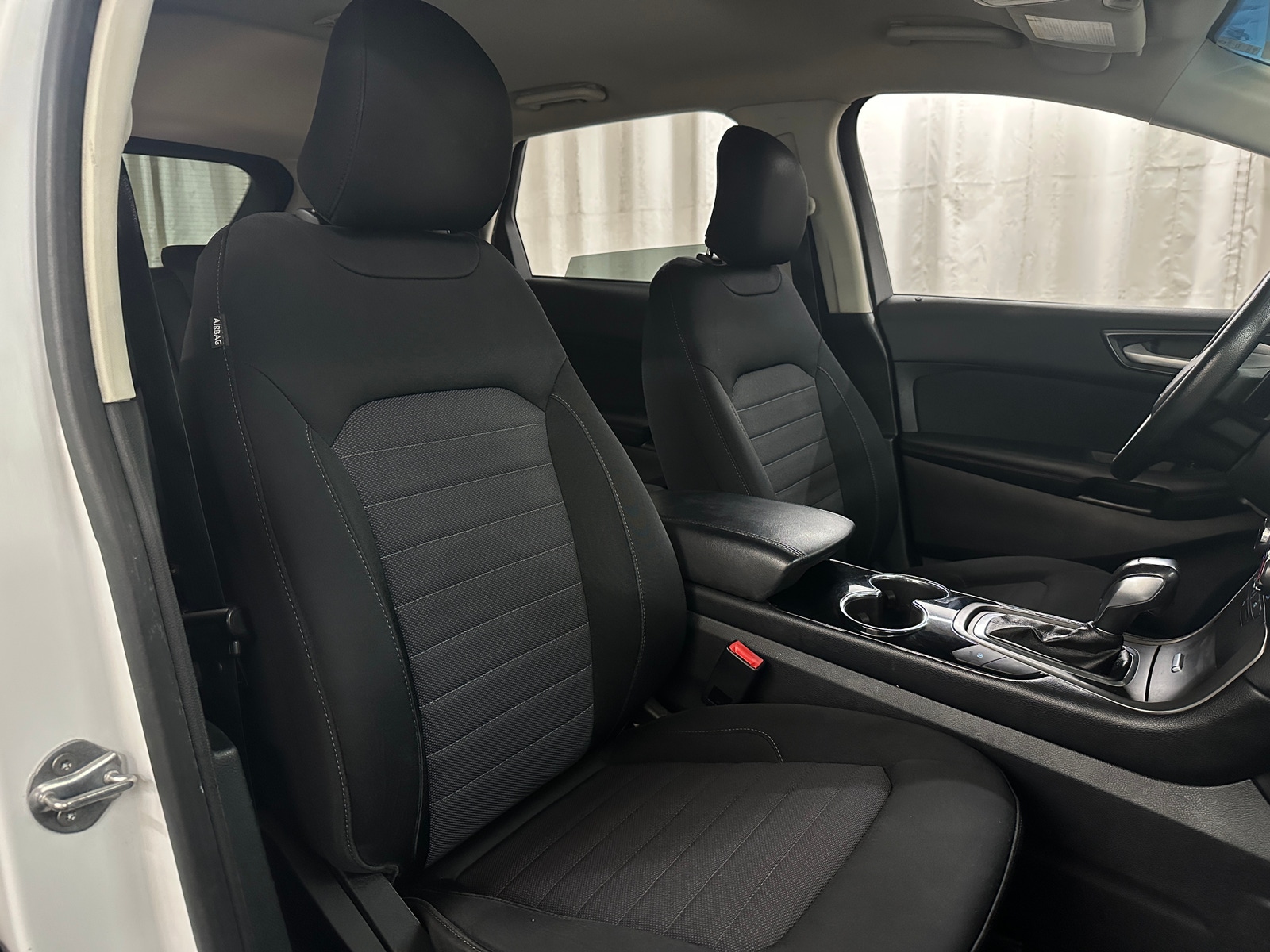 Thumbnail: 2018 Ford Edge - 2